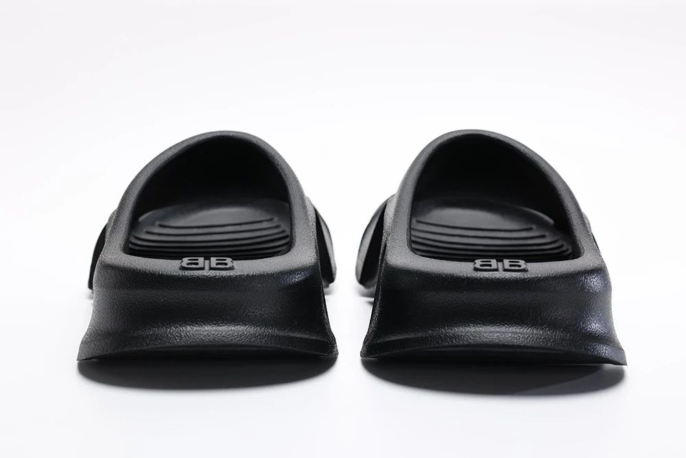 Balenciaga-Mold-Slide-Sandal-Black-Top-Replica4.webp