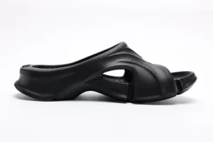 Balenciaga-Mold-Slide-Sandal-Black-Top-Replica8.webp