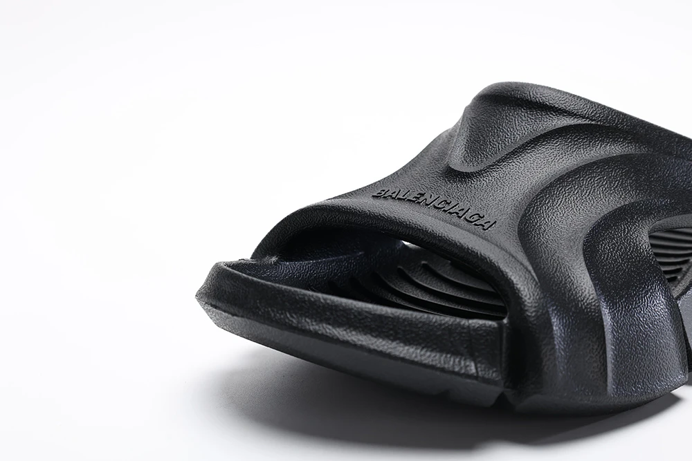 Balenciaga-Mold-Slide-Sandal-Black-Top-Replica9.webp