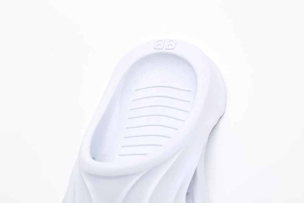 Balenciaga-Mold-Slide-Sandal-White-Top-Qualitaet-3.webp