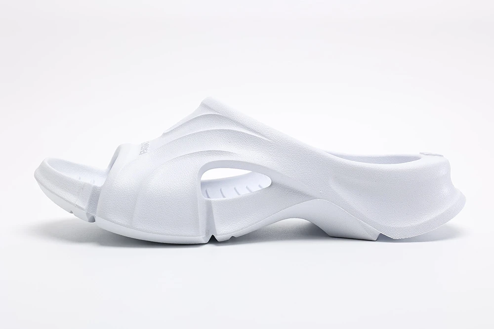 Balenciaga-Mold-Slide-Sandal-White-Top-Qualitaet-6.webp