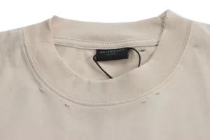Balenciaga-Music-Note-Print-T-shirt-4.webp