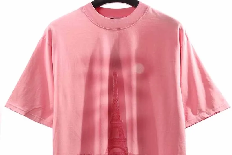 Balenciaga-Paris-Sunset-Eiffel-Tower-Print-T-Shirt-4.webp