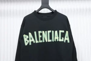 Balenciaga-Patchwork-Sweatshirt-With-Tape-3M-Embroidery-2.webp