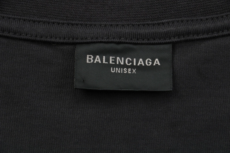 Balenciaga-Politischem-Schablonen-Logo-Print-T-Shirt-Reps8.webp
