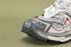 Balenciaga-Runner-2-Grey-White-Red-Sneaker-6.webp