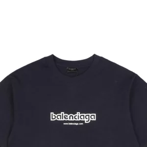 Balenciaga-Schwarzer-8-Buchstaben-Logodruck-auf-der-Rueckseite-T-Shirt-Reps9.webp