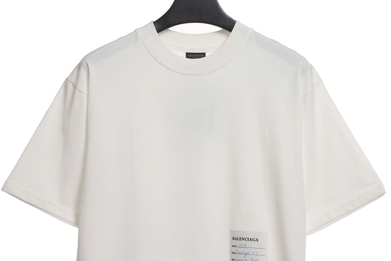 Balenciaga-Signaturaufkleber-am-Saum-T-shirt-Reps10.jpg.webp