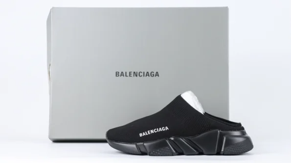 Balenciaga-Speed-Replica-61-595x334.pnBalenciaga-Speed-Replica.png
