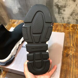 Balenciaga-Speed-Trainer-Black-Clearsole-9.jpg