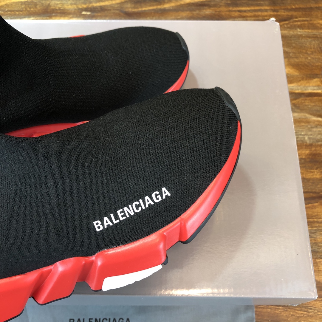 Balenciaga-Speed-Trainer-Black-redsole-4.jpg
