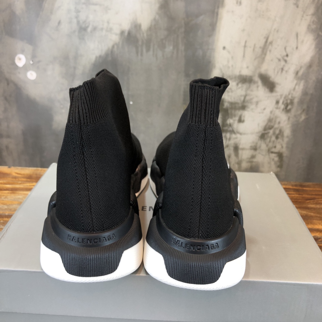 Balenciaga-Speed-Trainer-Black-white-sole-7.jpg