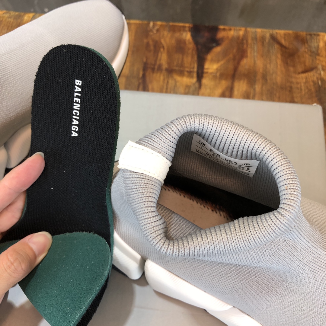 Balenciaga-Speed-Trainer-Grey-White-5.jpg