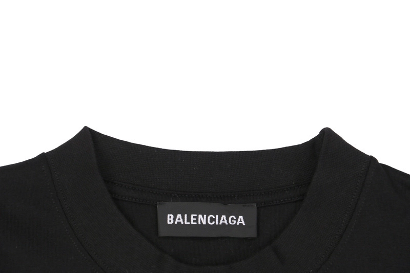 Balenciaga-Strass-Logo-T-Shirt-Reps1.webp