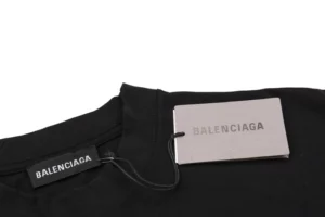 Balenciaga-Strass-Logo-T-Shirt-Reps2.webp