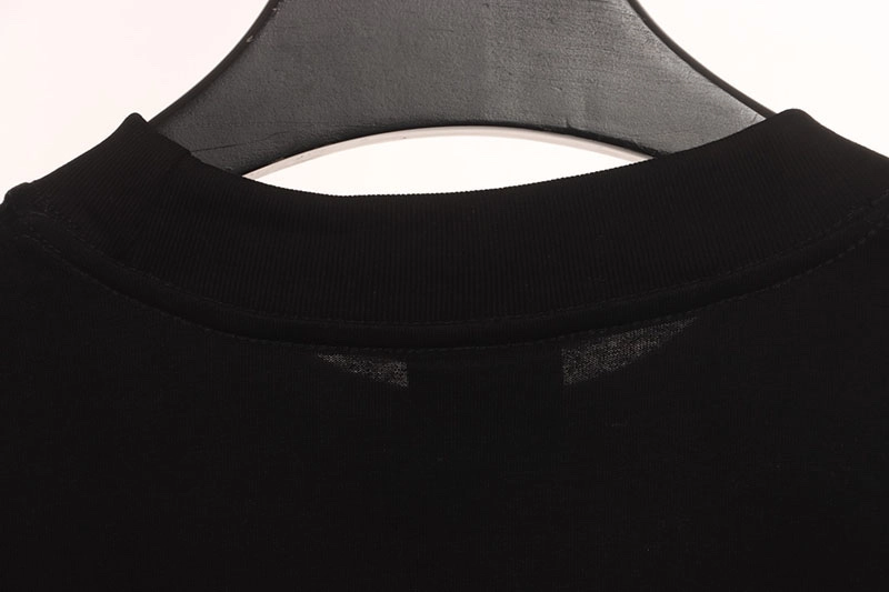 Balenciaga-Strass-Logo-auf-der-Rueckseite-T-shirt-Reps6.jpg.webp