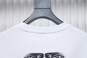 Balenciaga-Sweatshirt-With-Double-B-Letter-Print-5.webp