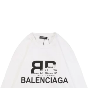 Balenciaga-Sweatshirt-mit-Patchwork-Buchstabenprint-Reps11.webp