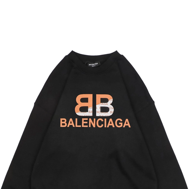 Balenciaga-Sweatshirt-mit-Patchwork-Buchstabenprint-Reps2.webp