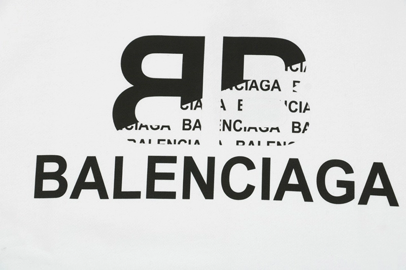 Balenciaga-Sweatshirt-mit-Patchwork-Buchstabenprint-Reps8.webp