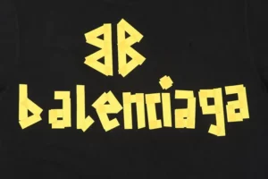 Balenciaga-T-Shirt-Vertreter-mit-gelbem-Band-Reps7.webp
