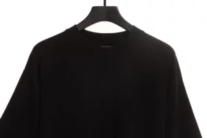 Balenciaga-T-shirt-with-hand-drawn-logo-print-3.webp