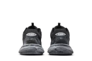 Balenciaga-Track.3-Sneaker-Black-Reps-2.webp