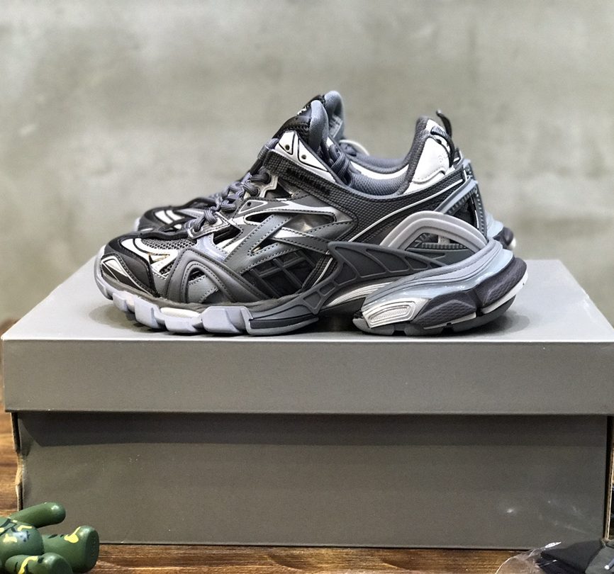 Balenciaga-Track2-Grey-6-e1658200717621.jpg