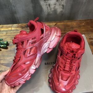 Balenciaga-Track2-Red-9.jpg