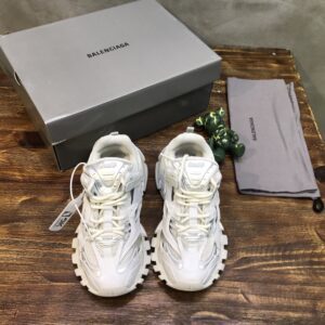 Balenciaga-Track2-White-7.jpg