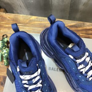 Balenciaga-Triple-S-Sneaker-All-Blue-9.jpg