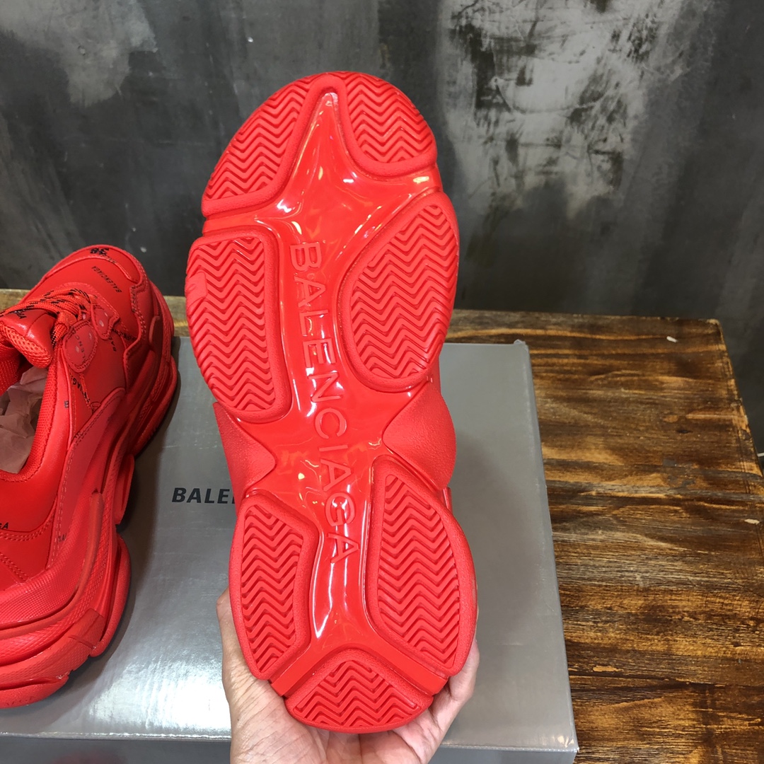 Balenciaga-Triple-S-Sneaker-All-Red-3.jpg