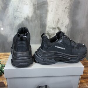 Balenciaga-Triple-S-Sneaker-Black-4.jpg