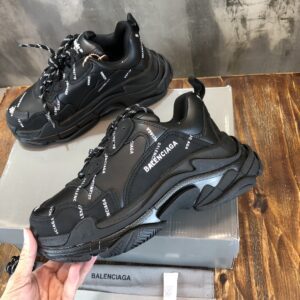 Balenciaga-Triple-S-Sneaker-Black-white-logo-7.jpg