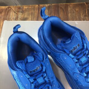 Balenciaga-Triple-S-Sneaker-Blue-7.jpg