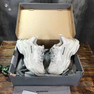 Balenciaga-Triple-S-Sneaker-Cream-3.jpg