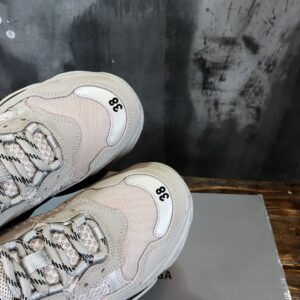 Balenciaga-Triple-S-Sneaker-Cream-8.jpg