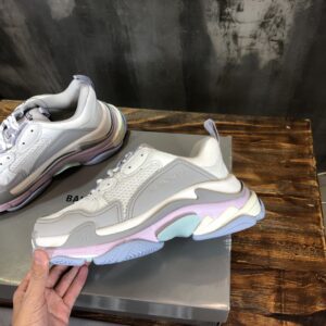 Balenciaga-Triple-S-Sneaker-Pastel-2.jpg