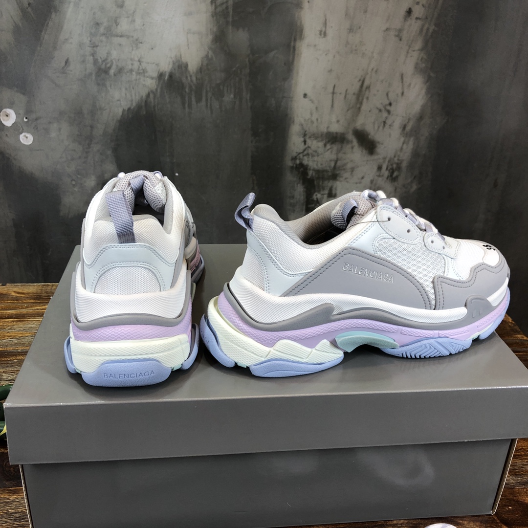 Balenciaga-Triple-S-Sneaker-Pastel-8.jpg