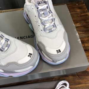 Balenciaga-Triple-S-Sneaker-Pastel-9.jpg
