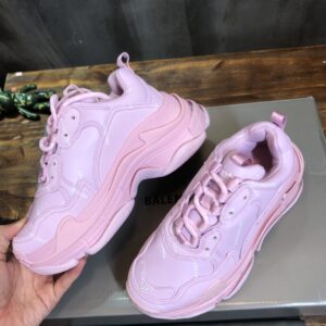 Balenciaga-Triple-S-Sneaker-Pink-white-logo-9.jpg