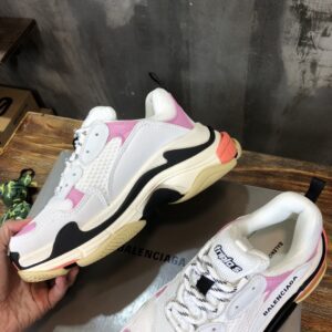 Balenciaga-Triple-S-Sneaker-White-Pink-Oranage-7.jpg