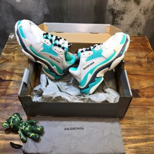 Balenciaga-Triple-S-Sneaker-White-Turquoise-1.jpg