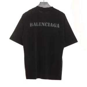Balenciaga-Verschwommener-Logodruck-T-Shirt-Reps8-1.webp