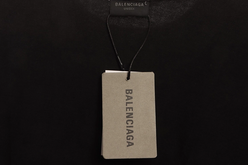 Balenciaga-Waschung-und-Distressed-Print-T-Shirt-Reps4.webp