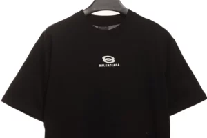 Balenciaga-dekonstruierte-Logo-T-Shirt-Reps5.webp