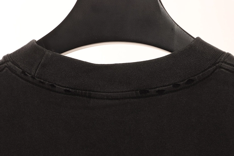 Balenciaga-vor-und-nach-dem-Surfen-gewaschenem-Used-Look-T-Shirt-Reps4.webp