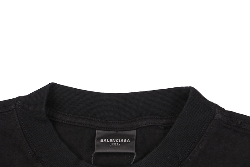 Balenciaga-x-Archive-umgekehrtem-V-Musik-Print-T-Shirt-Reps11.webp