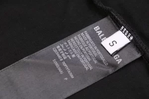 Balenciaga-x-Archive-umgekehrtem-V-Musik-Print-T-Shirt-Reps13.webp