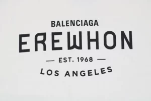 Balenciaga-x-Erewhon-1968-Los-Angeles-Bedrucktes-T-Shirt-Reps15.webp